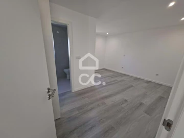 Moradia T3 para Venda em Faíl e Vila Chã de Sá