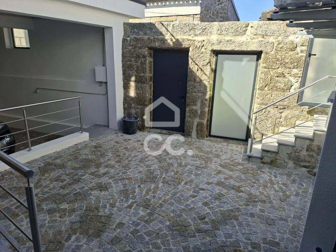 Moradia T3 para Venda em Faíl e Vila Chã de Sá Foto 4