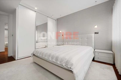 Apartamento T4 para Venda em São Martinho