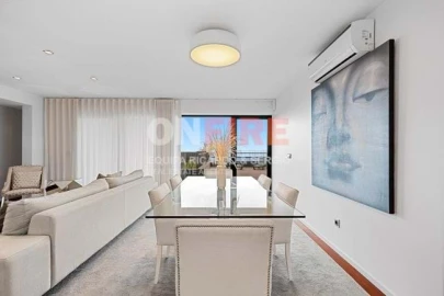 Apartamento T4 para Venda em São Martinho