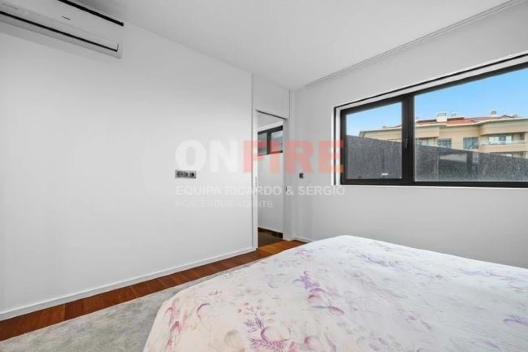 Apartamento T4 para Venda em São Martinho Foto 22
