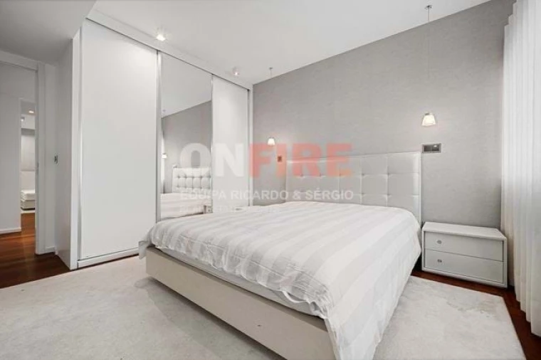 Apartamento T4 para Venda em São Martinho Foto 12