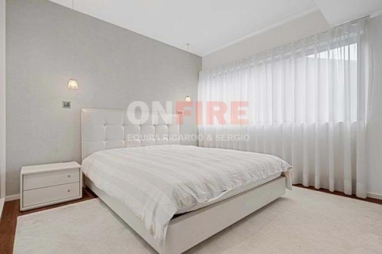 Apartamento T4 para Venda em São Martinho Foto 11