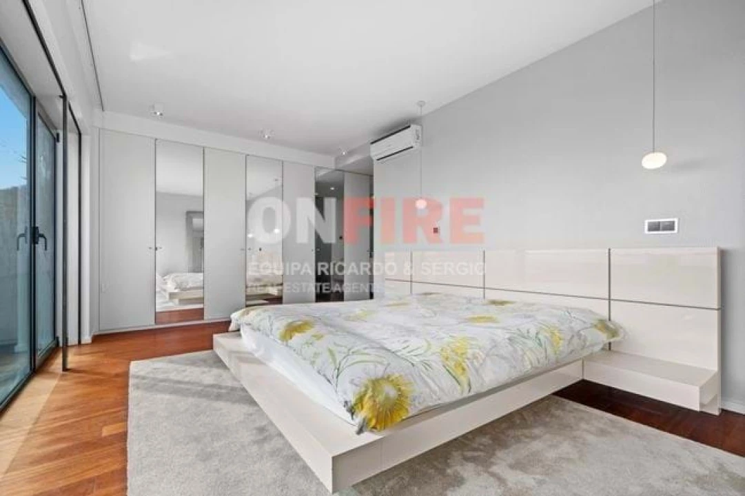 Apartamento T4 para Venda em São Martinho Foto 26
