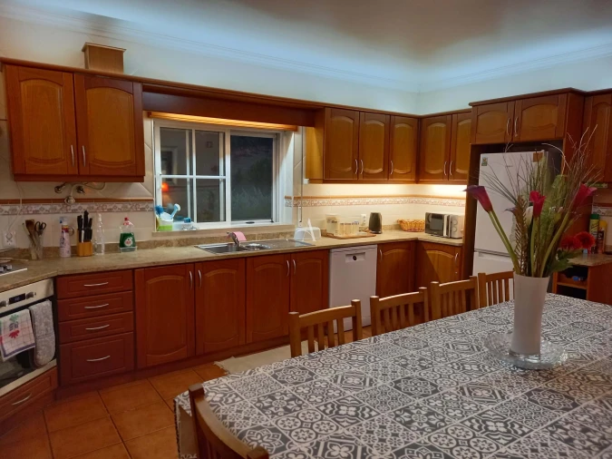 Moradia T4 para Venda em A dos Francos Foto 7