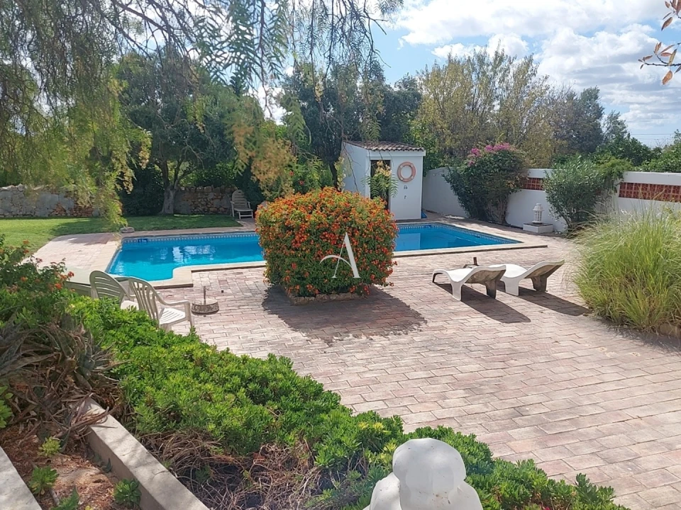 Moradia T4 para Venda em Boliqueime Foto 10