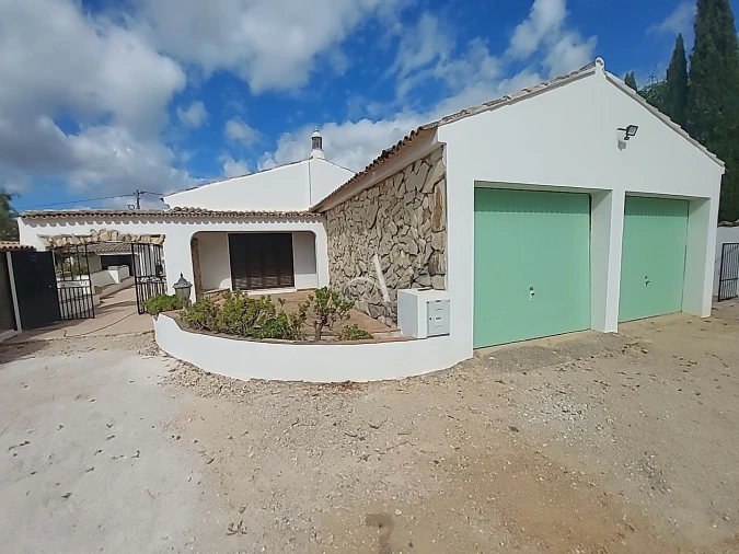 Moradia T4 para Venda em Boliqueime Foto 23