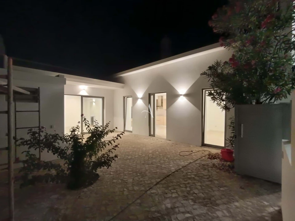 Moradia T3 para Venda em São Brás de Alportel Foto 41