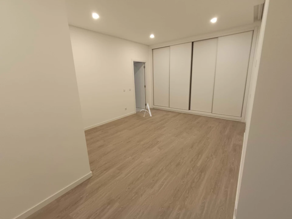 Moradia T3 para Venda em São Brás de Alportel Foto 16