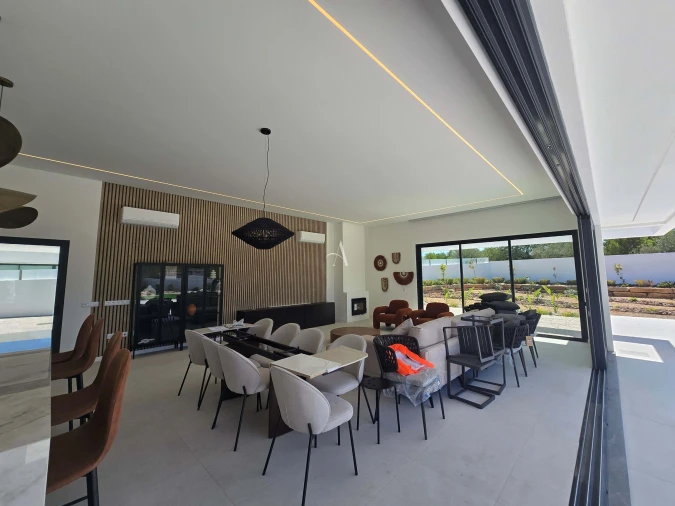 Moradia T4 para Venda em São Brás de Alportel Foto 5