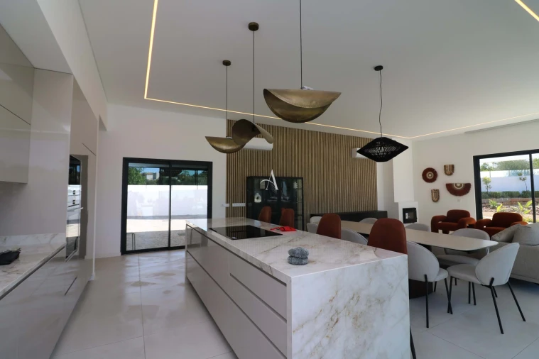 Moradia T4 para Venda em São Brás de Alportel Foto 8