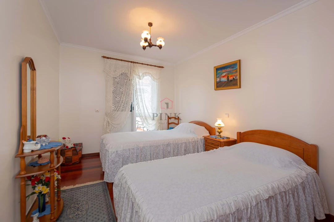 Apartamento T2 para Venda em Machico Foto 13
