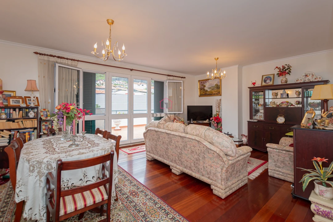 Apartamento T2 para Venda em Machico Foto 7