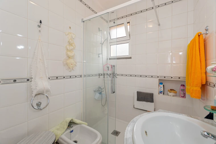 Apartamento T2 para Venda em Machico Foto 12