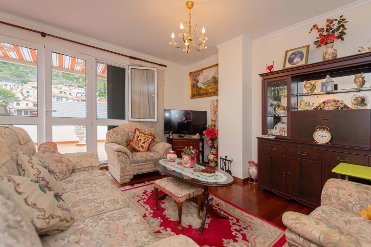 Apartamento T2 para Venda em Machico Foto 4