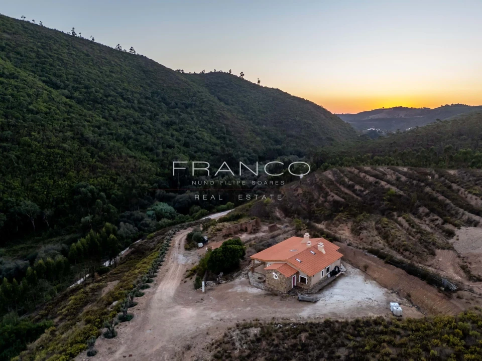 Moradia T3 para Venda em Aljezur Foto 73