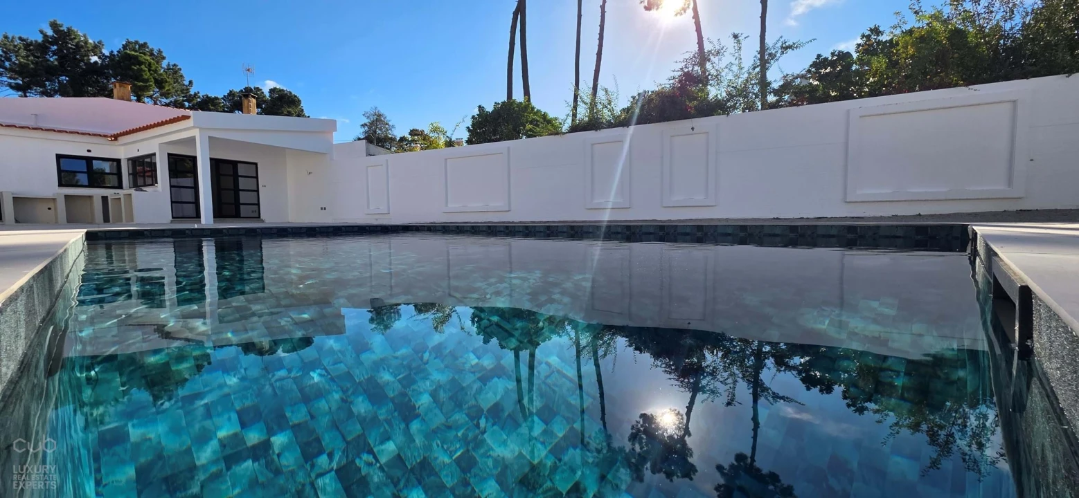 Moradia T4 para Venda em Amora Foto 13