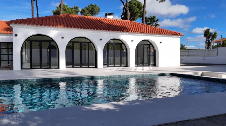 Moradia T4 para Venda em Amora Foto 33