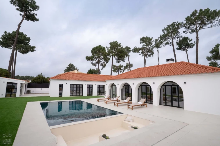 Moradia T4 para Venda em Amora Foto 2