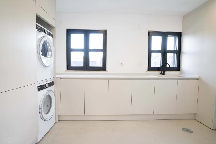 Moradia T4 para Venda em Amora Foto 49