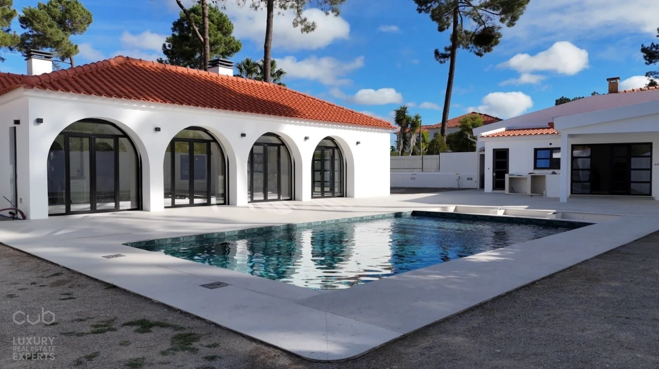 Moradia T4 para Venda em Amora Foto 12