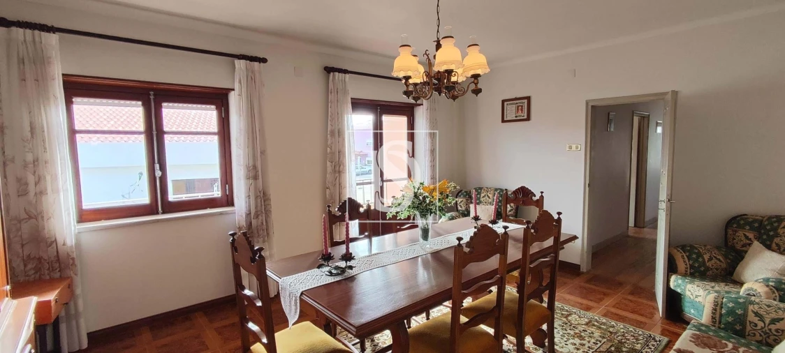 Moradia T3 para Venda em Miragaia e Marteleira Foto 2