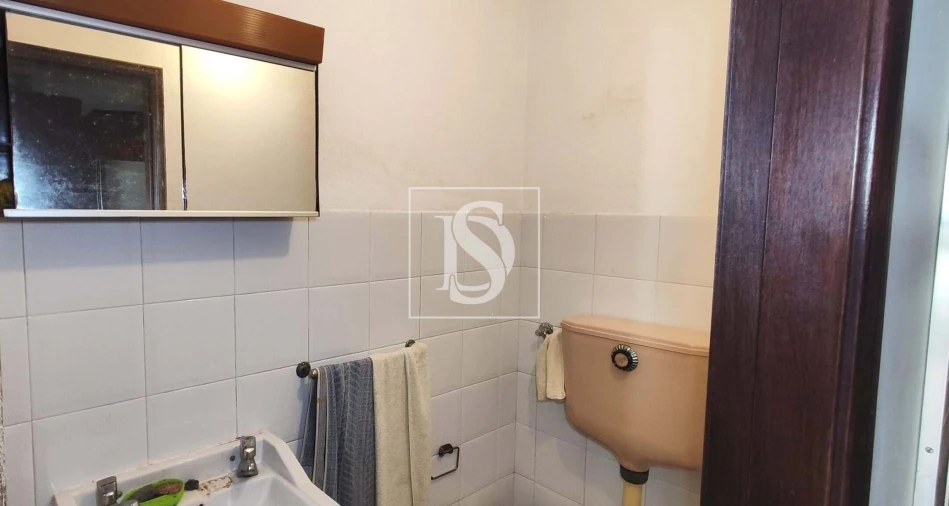 Moradia T3 para Venda em Miragaia e Marteleira Foto 6