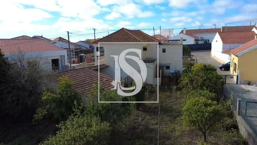 Moradia T3 para Venda em Miragaia e Marteleira Foto 45