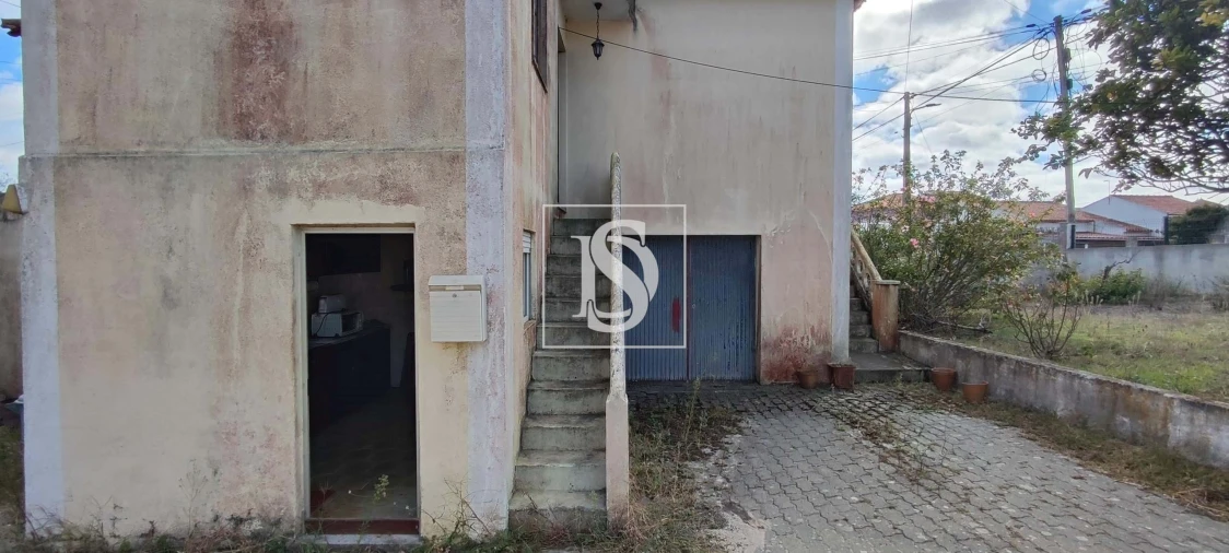 Moradia T3 para Venda em Miragaia e Marteleira Foto 57