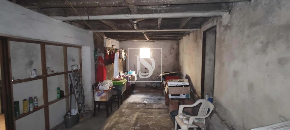 Moradia T3 para Venda em Miragaia e Marteleira Foto 33