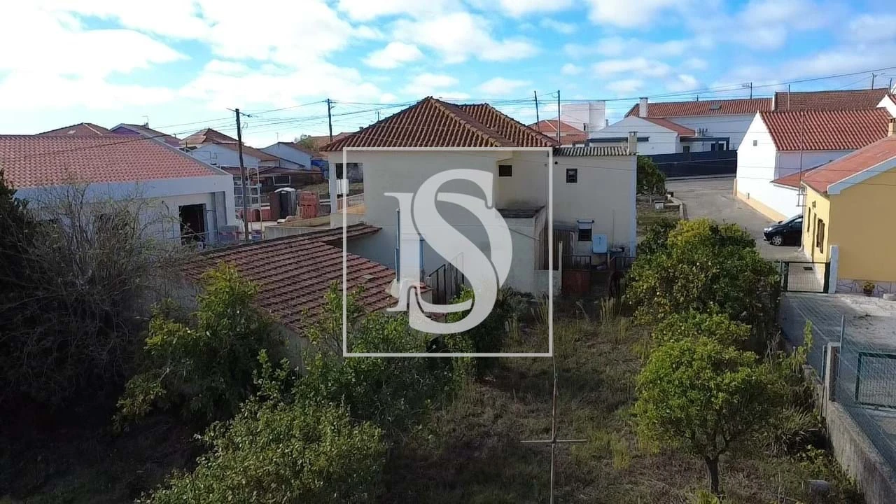 Moradia T3 para Venda em Miragaia e Marteleira Foto 45