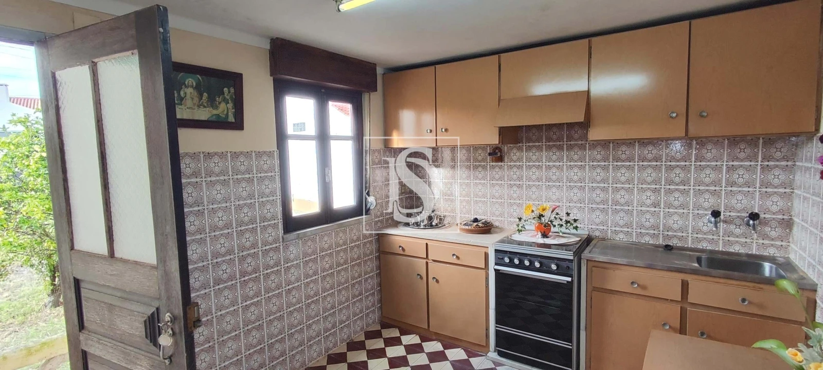 Moradia T3 para Venda em Miragaia e Marteleira Foto 9