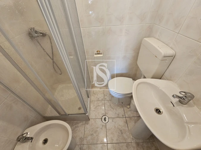 Moradia T10 para Venda em Sé, Santa Maria e Meixedo Foto 13