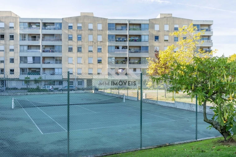 Apartamento T1 para Venda em Santa Marinha Foto 18