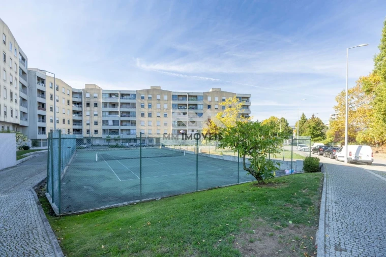 Apartamento T1 para Venda em Santa Marinha Foto 21