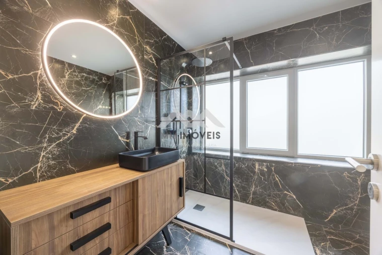 Moradia T4 para Venda em Aguas Santas Foto 29