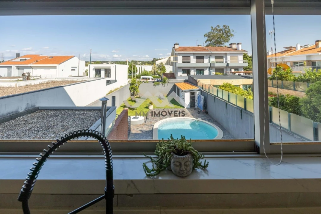 Moradia T3 para Venda em Cidade da Maia Foto 81