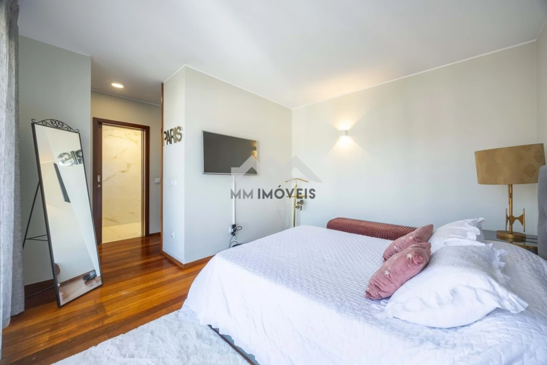 Moradia T3 para Venda em Cidade da Maia Foto 71