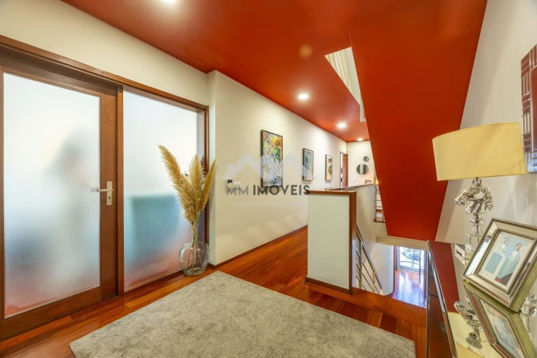 Moradia T3 para Venda em Cidade da Maia Foto 5