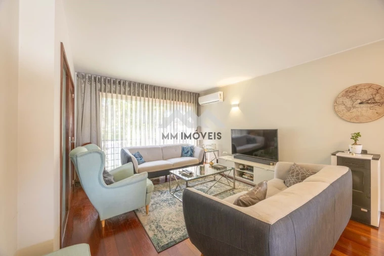 Moradia T3 para Venda em Cidade da Maia Foto 31