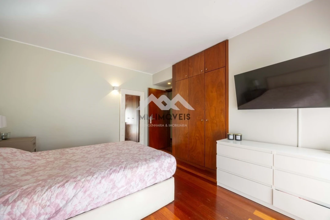 Moradia T3 para Venda em Cidade da Maia Foto 25