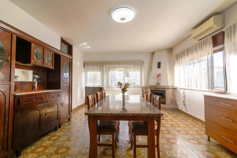 Moradia para Venda em Arcozelo Foto 8