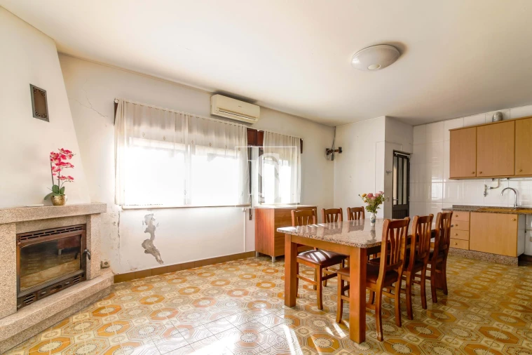 Moradia para Venda em Arcozelo Foto 7