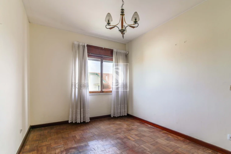 Moradia para Venda em Arcozelo Foto 6