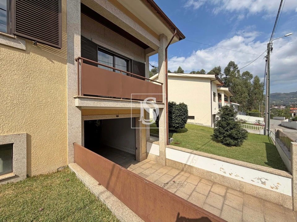 Moradia T3 para Venda em Freiriz Foto 29