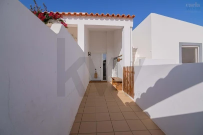 Moradia T4 para Venda em Albufeira e Olhos de Água