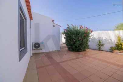Moradia T4 para Venda em Albufeira e Olhos de Água