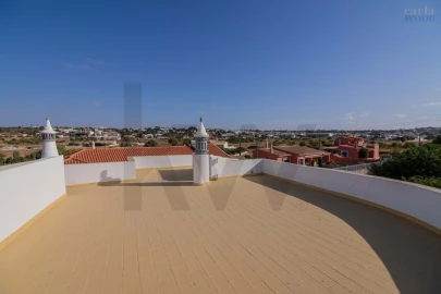 Moradia T4 para Venda em Albufeira e Olhos de Água