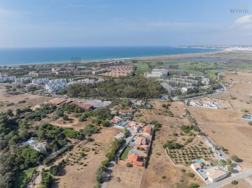 Moradia T4 para Venda em Albufeira e Olhos de Água