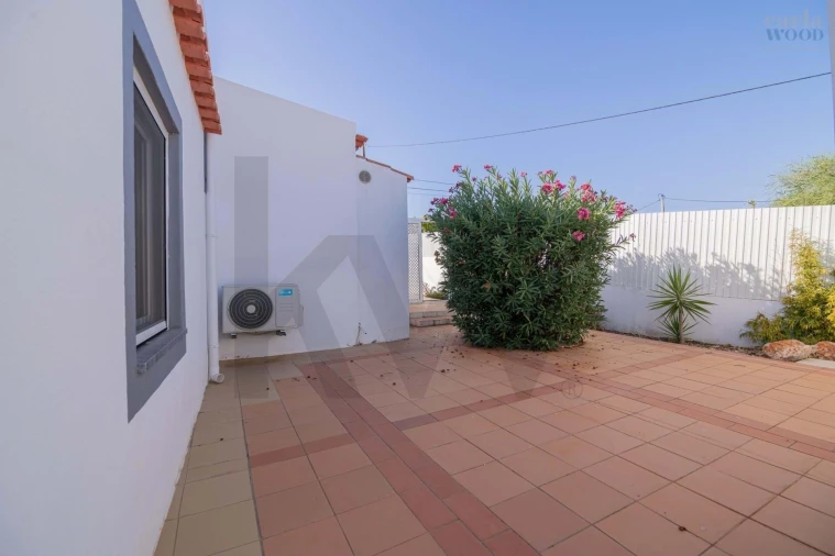 Moradia T4 para Venda em Albufeira e Olhos de Água Foto 18